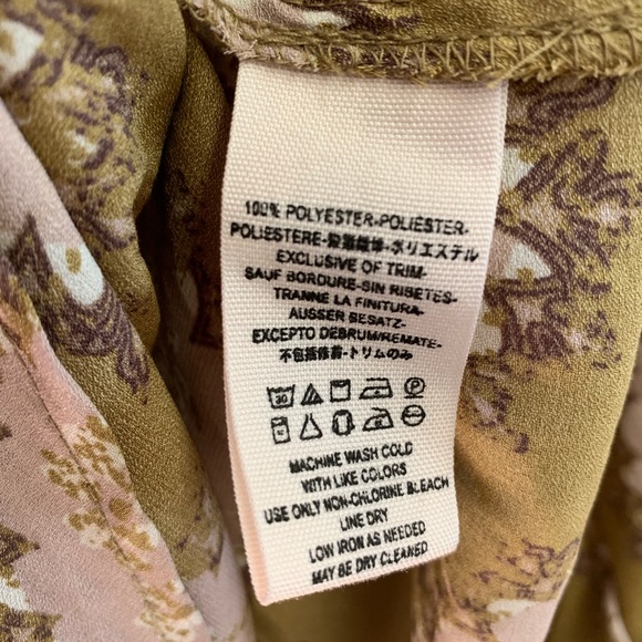 Free People Cowling Around Floral Printed Blouse - Picture 7 of 7